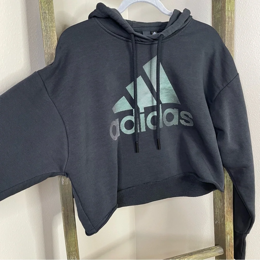 Adidas Holiday Graphic Hoodie Size XS Black Loose Fit Cropped Shimmery Logo Hood